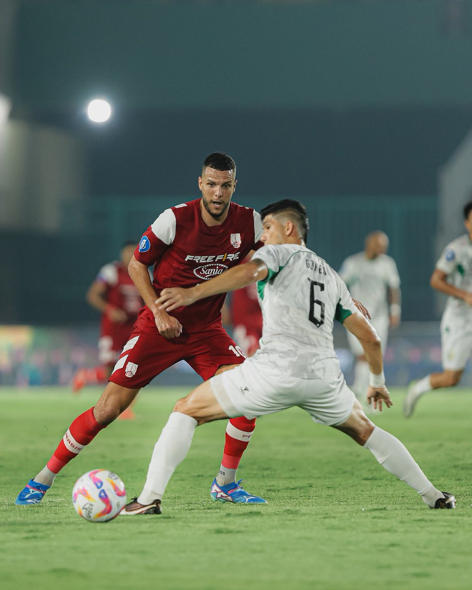 persisofficial's tweet image. Fokus tingkatkan permainan, penggawa! 💪

#PERSISPSS | #LaskarSambernyawa