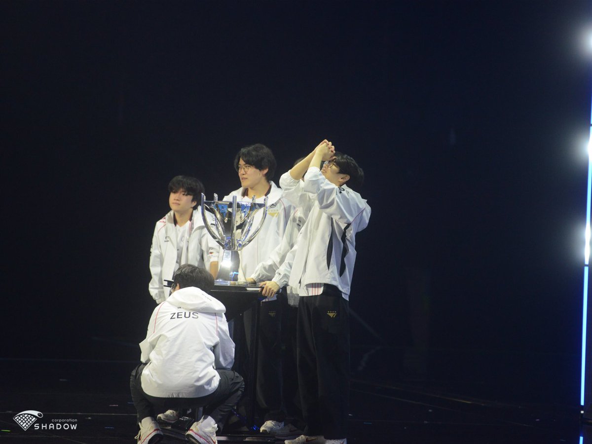 .<a href="/0nerren0/">문현준</a> Behind Cut in #Worlds2024

We give him a huge Congratulations👏
And please look forward to his next steps !
Let's go #Oner

#Shadowcorp #Oner #Esports #Agency