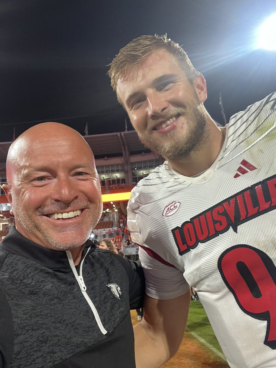 Aaron Flaker tweet media