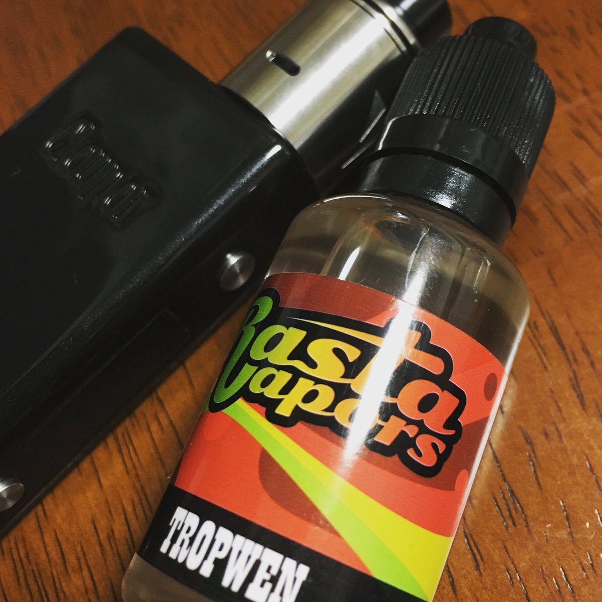 Psyun0207's tweet photo. なちかしー
 #VAPE古参選手権 https://t.co/ozBPElOHYJ