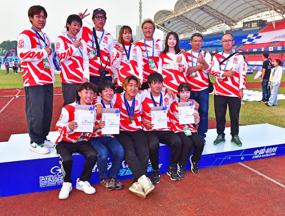 drones_fai's tweet photo. 🤩 Winners of the 2024 FAI World Drone Racing Championship: 
TEAMS
🥇 Korea
🥈 China
🥉 Japan
Full results: https://t.co/xUGL6Jsfa1
🤩 👏👏👏 Congratulations to the winners and to all the participants!
#drones https://t.co/M6bKVXzpac