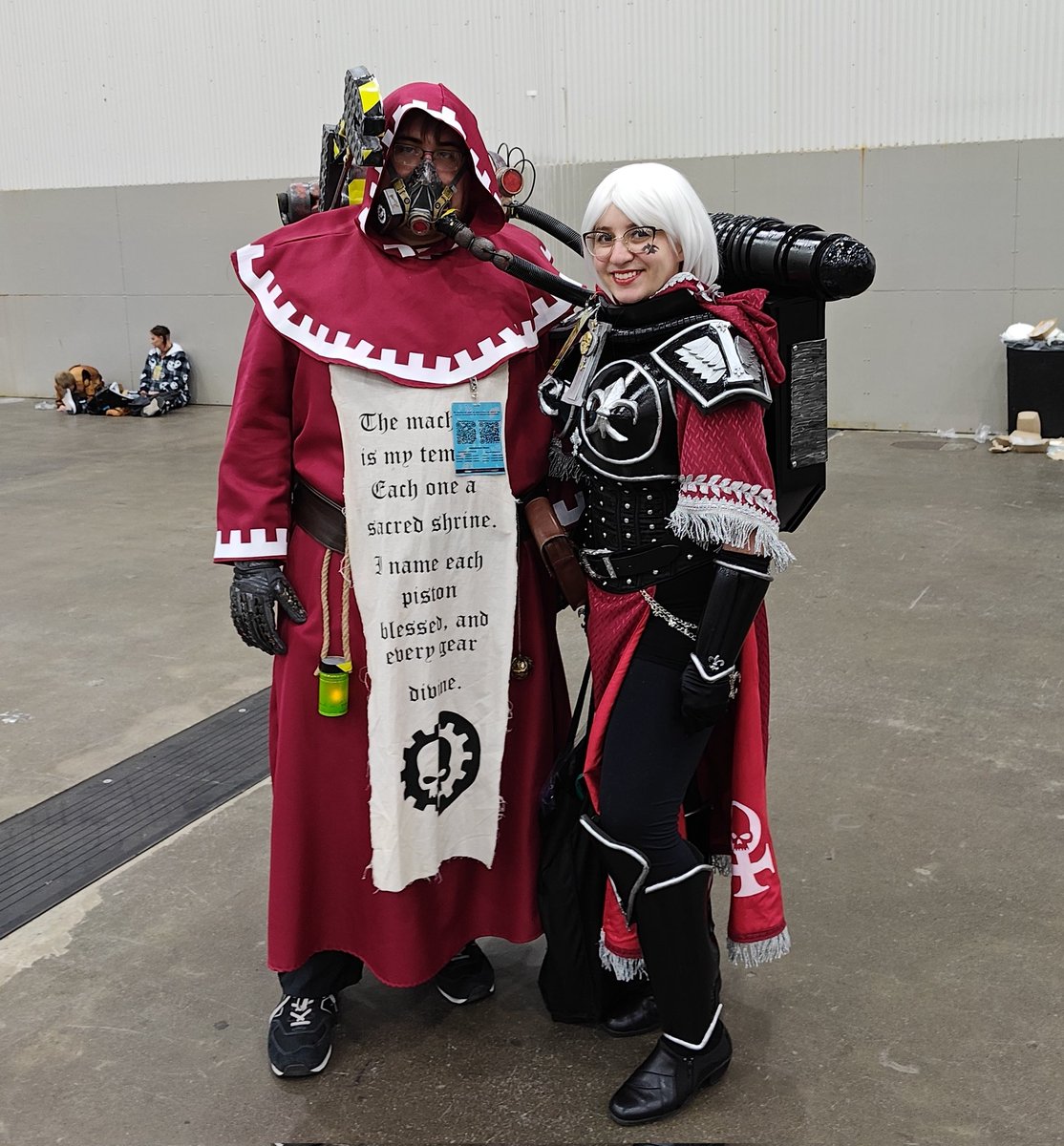 DrRuler's tweet photo. Alright don't with the convention this weekend. It's always really fun seeing some 40K cosplayers at a predominantly an anime con. Those VTubers must be helping bridge the gap. 

(I saw a Cadian too, but he was busy so I didn't ask for a pic.) https://t.co/26x1f7UM8t