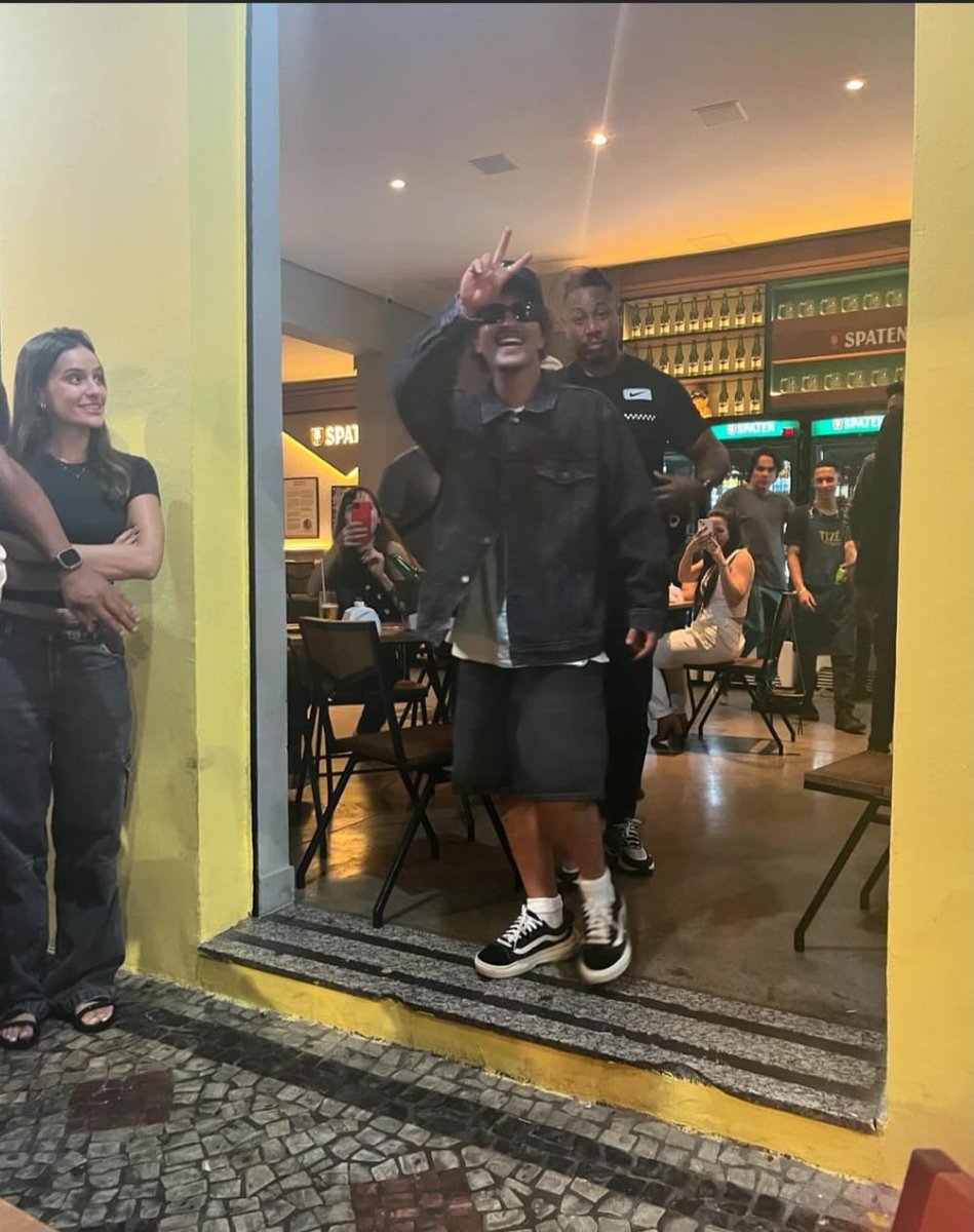 raifrommars's tweet photo. Meu Deus! A pessoa não pode nem dormir mais... 
BRUNOOOOOO 🥹🤏🏽 https://t.co/wNQYlUOjFc