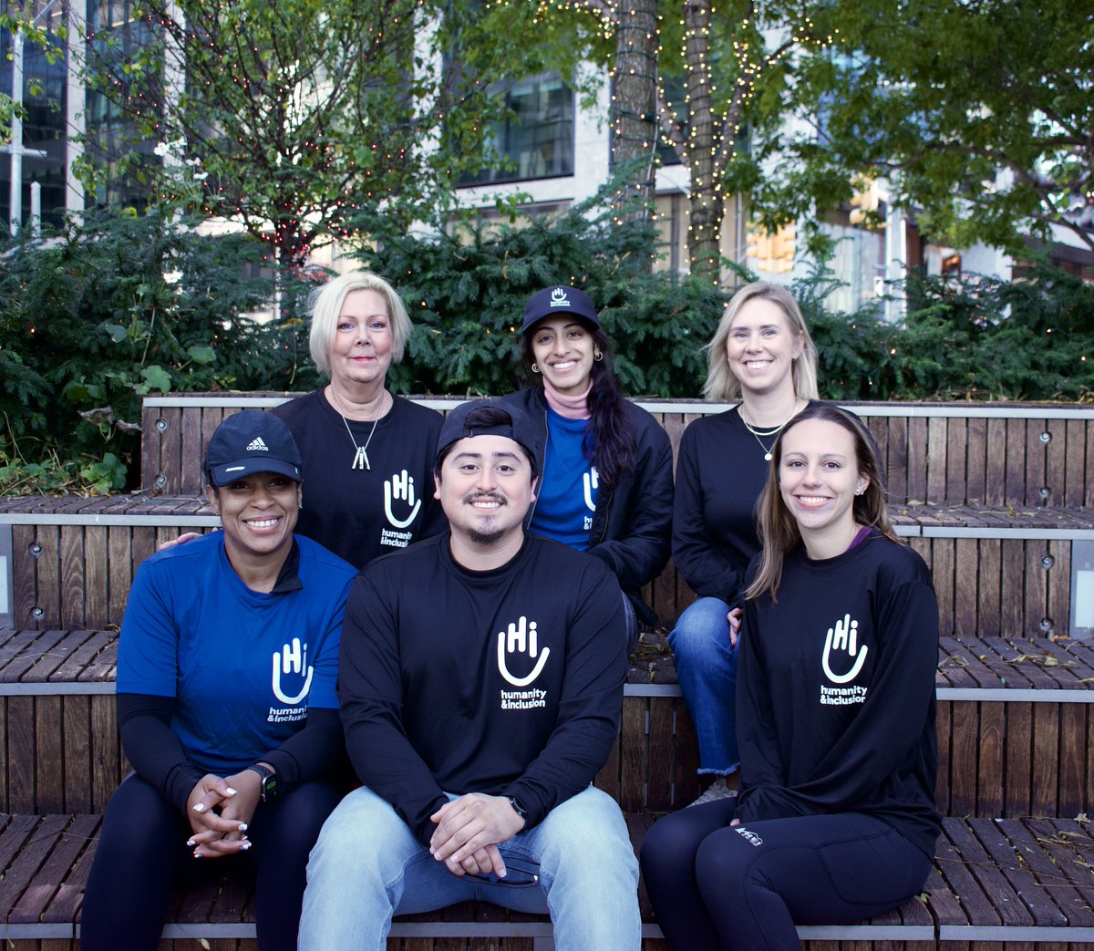 HI_UnitedStates's tweet image. Today is #NYCMarathon2024 🎉 We could not be more proud of the runners representing HI! They've endured rigorous training, rallied family and friends for support, and are lacing up their shoes to run 26.2 miles to fund inclusive aid for the people we serve... AMAZING! 🏃👏🏙️