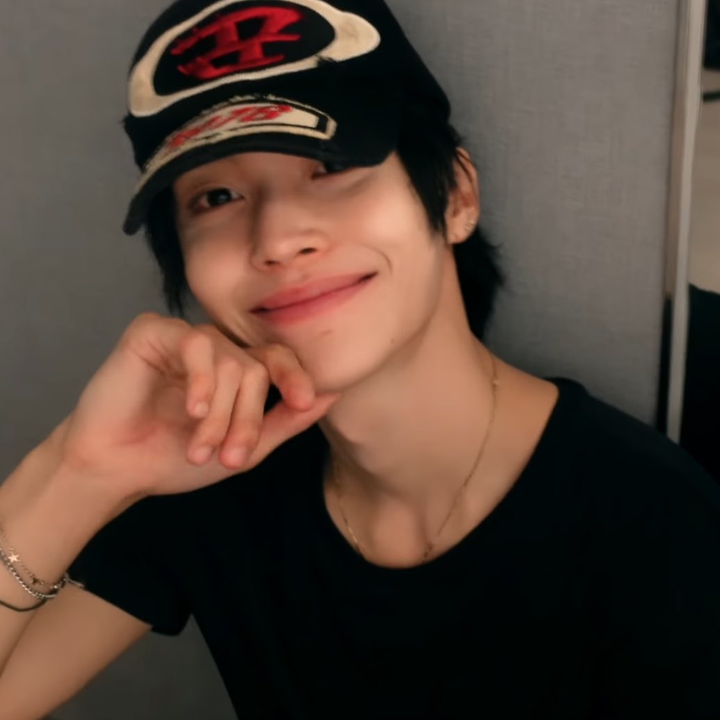 bbini (@wooonbiiin_) on Twitter photo 