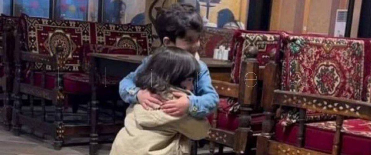 لا تخاف القلب مايرتد عن سلمه ودينه
لو تقفي عن نظر عيني بشوفك في خيالي 

أنت عندي مثل عاقٍ ما يبر بوالدينه
لو يوريهم نجوم القايله بيضل غالي 

🌹🌸