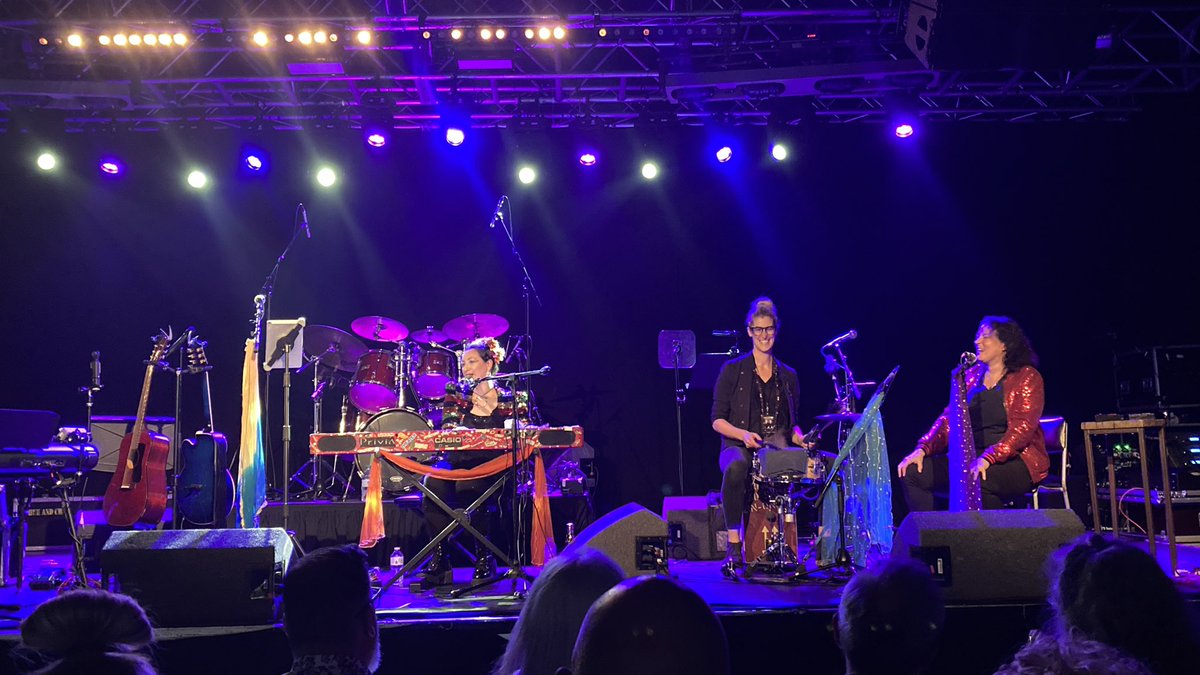 Really enjoyed the set from <a href="/rachaelsage/">Rachael Sage</a> last night at the <a href="/TramshedCF/">Tramshed Cardiff</a>  👍