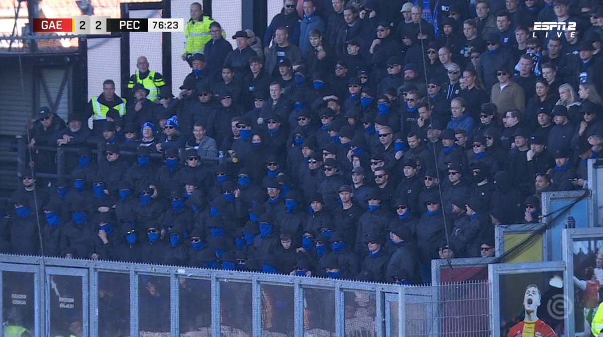 Voetbal Ultras tweet media