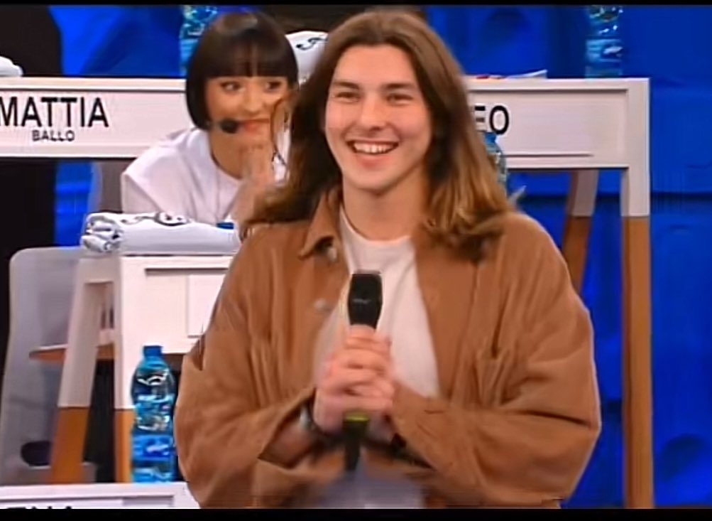 _bgundercover's tweet photo. Trigno eliminato, al suo posto entra un ragazzo che ha fatto i provini questa settimana: #AMICI24 https://t.co/r6G8v7vSxL