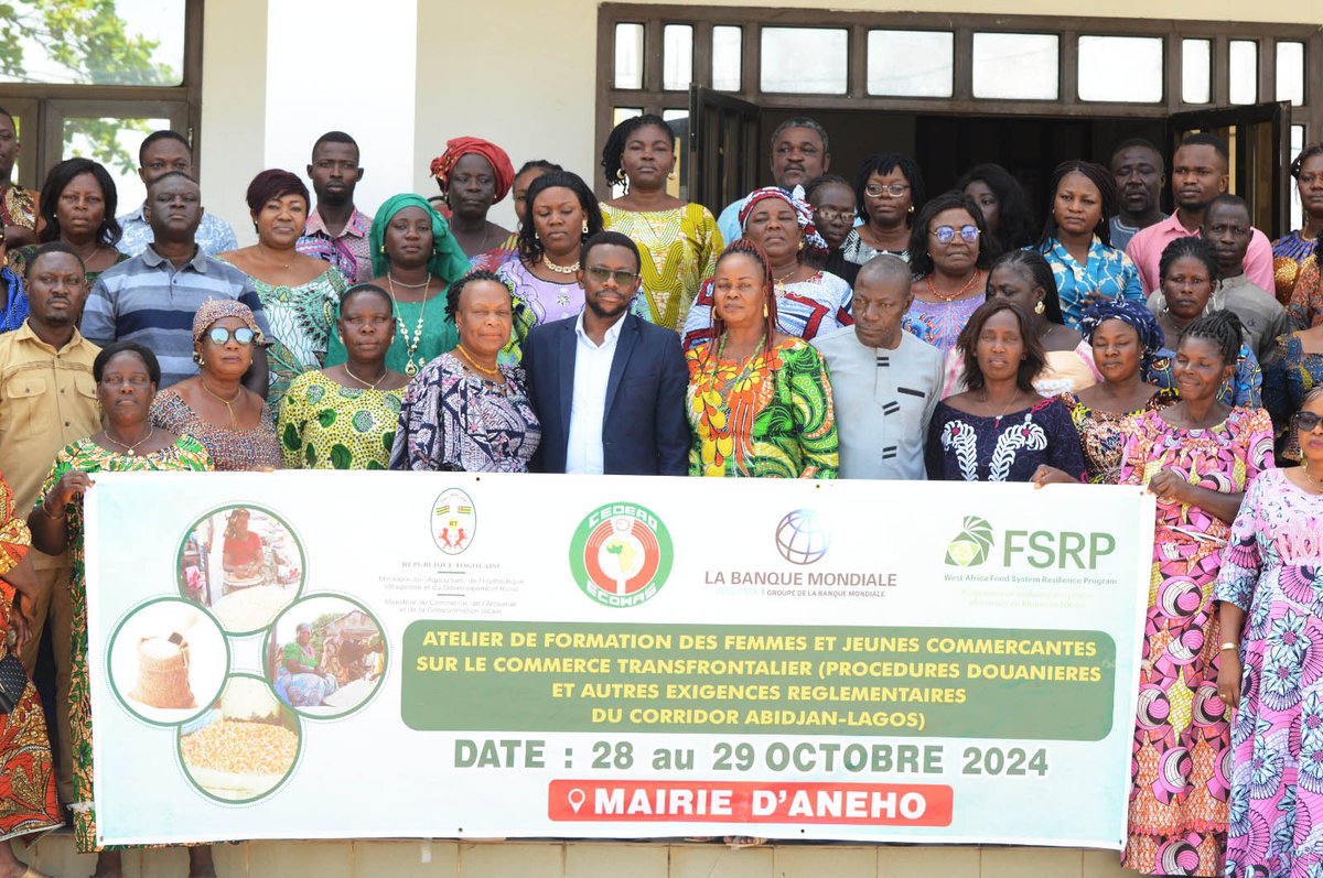AgricultureTg (@agriculturetg) on Twitter photo <a href="/FSRP/">FS RP</a> : 150 commerçantes du @Togo s’imprègnent des procédures douanières et autres règlements du corridor Abidjan-Lagos
👇🏽👇🏽👇🏽
agriculture.gouv.tg/fsrp-150-comme…
<a href="/GouvTg/">Gouvernement Togolais/Togolese Government</a>
<a href="/ICOYACATogo/">Conseil consultatif de la jeunesse ZLECAf - Togo</a>
<a href="/AKADEMIYA2063/">AKADEMIYA2063</a>
<a href="/CommercegouvTg/">Ministère du Commerce - TOGO</a> <a href="/FSRP/">FS RP</a> : 150 commerçantes du @Togo s’imprègnent des procédures douanières et autres règlements du corridor Abidjan-Lagos
👇🏽👇🏽👇🏽
agriculture.gouv.tg/fsrp-150-comme…
<a href="/GouvTg/">Gouvernement Togolais/Togolese Government</a>
<a href="/ICOYACATogo/">Conseil consultatif de la jeunesse ZLECAf - Togo</a>
<a href="/AKADEMIYA2063/">AKADEMIYA2063</a>
<a href="/CommercegouvTg/">Ministère du Commerce - TOGO</a>
