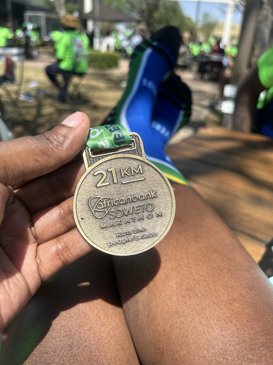 sma_fitness's tweet photo. Soweto Marathon is really not for the faint hearted 😂😂😂😂 I walked the last 5km because of ihlaba 😭😭😭😭
#sowetomarathon #halfmarathonrunner #halfmarathon #FetchYourBody2024 https://t.co/lJ6iaXxWUj