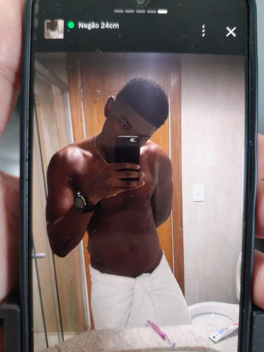 onlyproducoes's tweet photo. O Grinder / O nudes no grinder
#afro #dotado #sex #boy #escout https://t.co/giCDYjfnVH