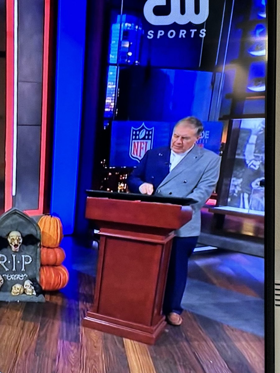 Matthew Alan tweet media