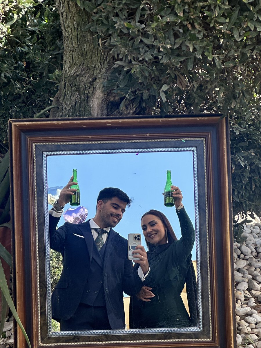 CarlosJoeGF's tweet photo. Feliz cumpleaños mi vida❤️ https://t.co/aHr10M9k86