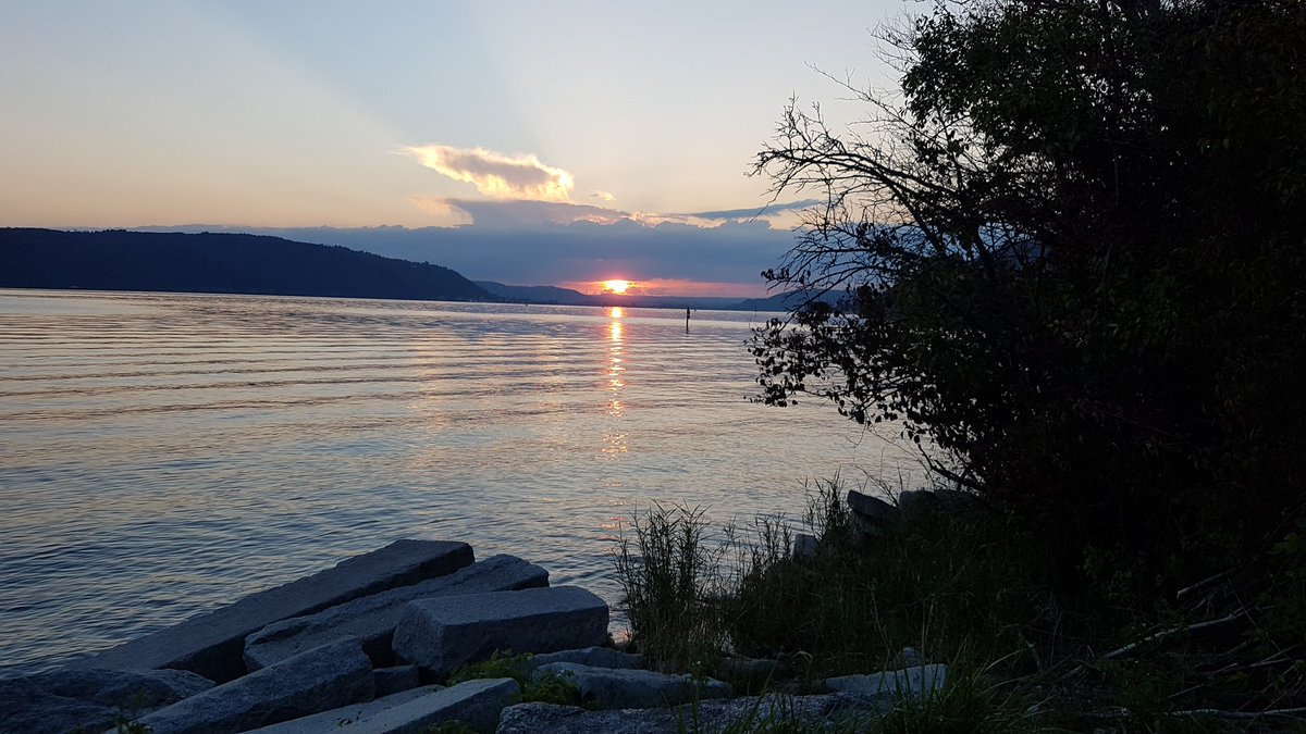 urstromtal's tweet photo. @Esalen https://t.co/mjRPNXfmdG