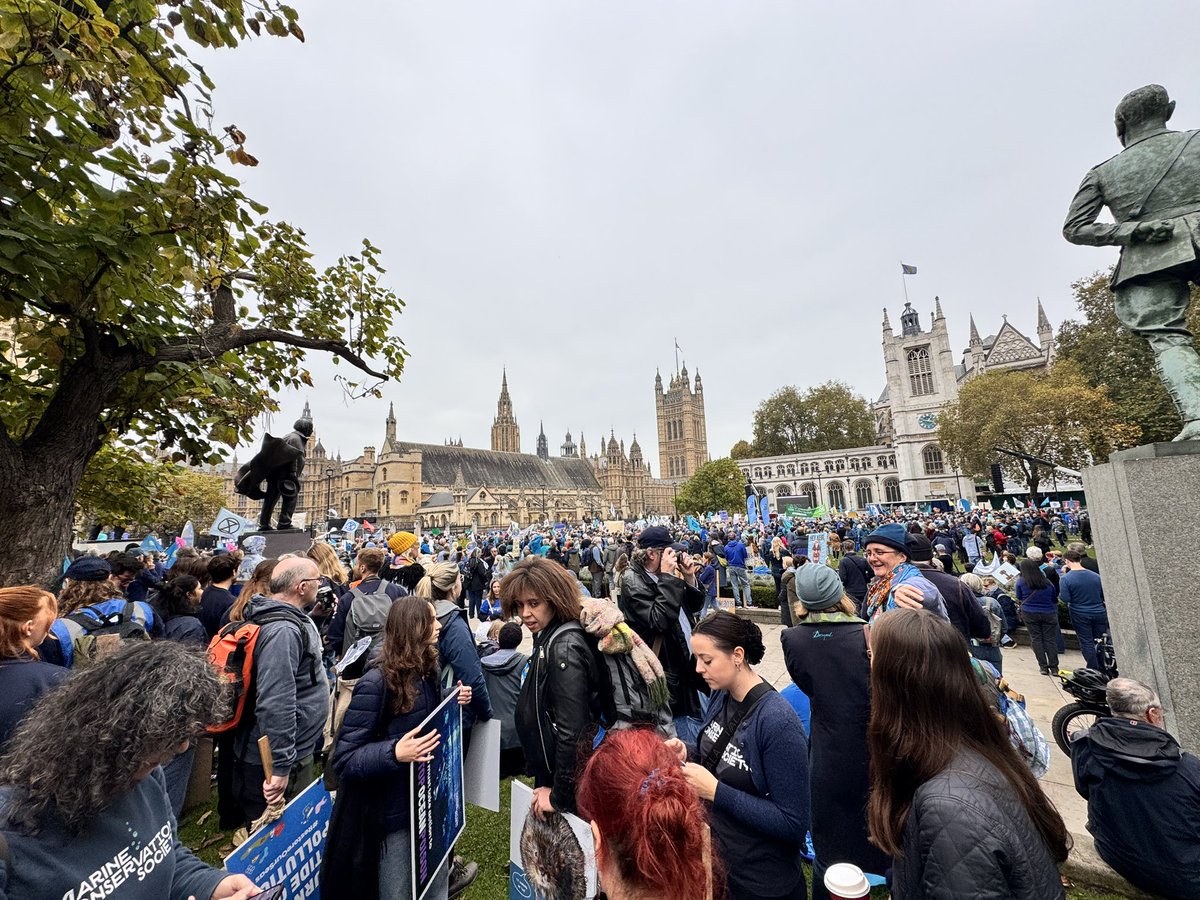 mcsuk's tweet image. What a turnout! Thousands of people have marched today for our rivers and seas. 💙

Thank you to our staff and volunteers who helped give our ocean a voice and demand action from UK governments. Together, we can stop pollution and restore seas and rivers. #MarchForCleanWater