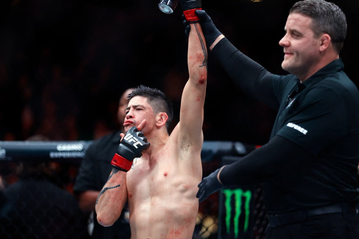 🏆 Congratulations to our partner, Brandon Moreno, on an incredible performance and well-deserved victory! 🏆

Brandon defeated Amir Albazi by unanimous decision at UFC Fight Night, showing true champion spirit!

We’re beyond proud to have you in the Dropee family. 

Here’s to