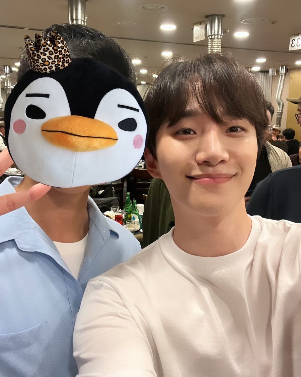 lej0516's tweet photo. 종방연에서 유독 복슬강아디 https://t.co/cxyDJNrVUF