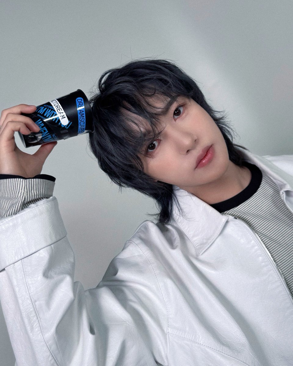 NCTsmtown_DREAM's tweet image. Behind / DREAM-STICKER With #RENJUN 

#NCTDREAM #DREAMSCAPE
#NCTDREAM_DREAMSCAPE