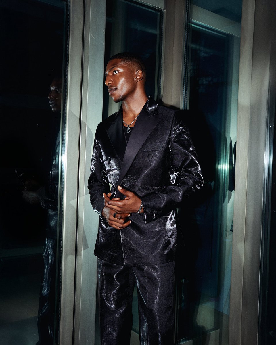 shamzgaruba's tweet photo. LIGHTS. CAMERA. NAIJA

Amazing night with @NetflixNaija 
Wearing T.I Nathan
Shot by @Ejionueme 

#netflix #shamzgaruba https://t.co/ykkJOsxqAc