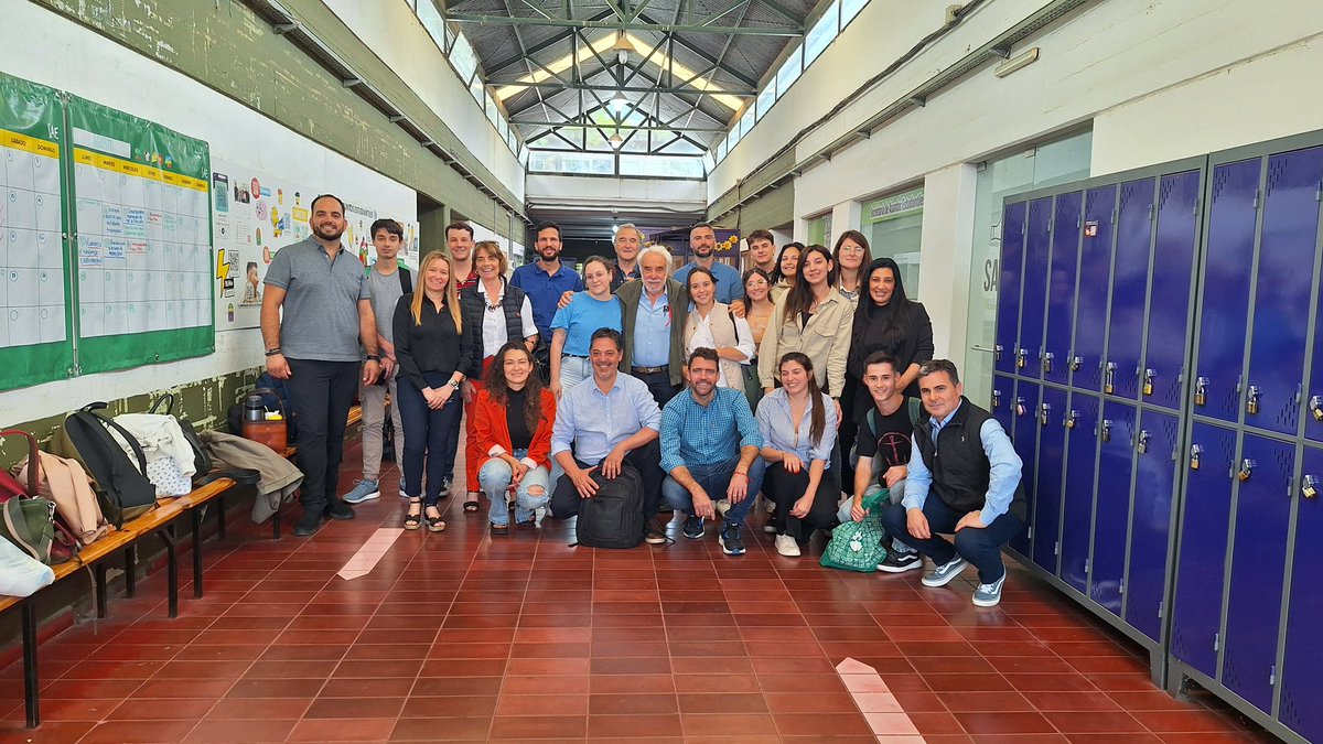 Excelente espacio de encuentro entre dos mundos. Diplomatura Universitaria en Comunicación Agropecuaria <a href="/fcaunc/">Agronomia - UNC</a> <a href="/CIPAGCba/">CIPAG</a> <a href="/unc_cordoba/">UNC</a>  y FCC