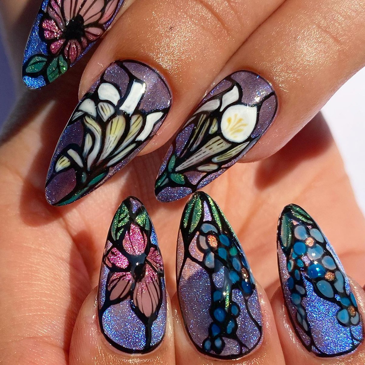 nailartchive's tweet photo. Nails by sugamama_nailz https://t.co/NnDCTuZIpt