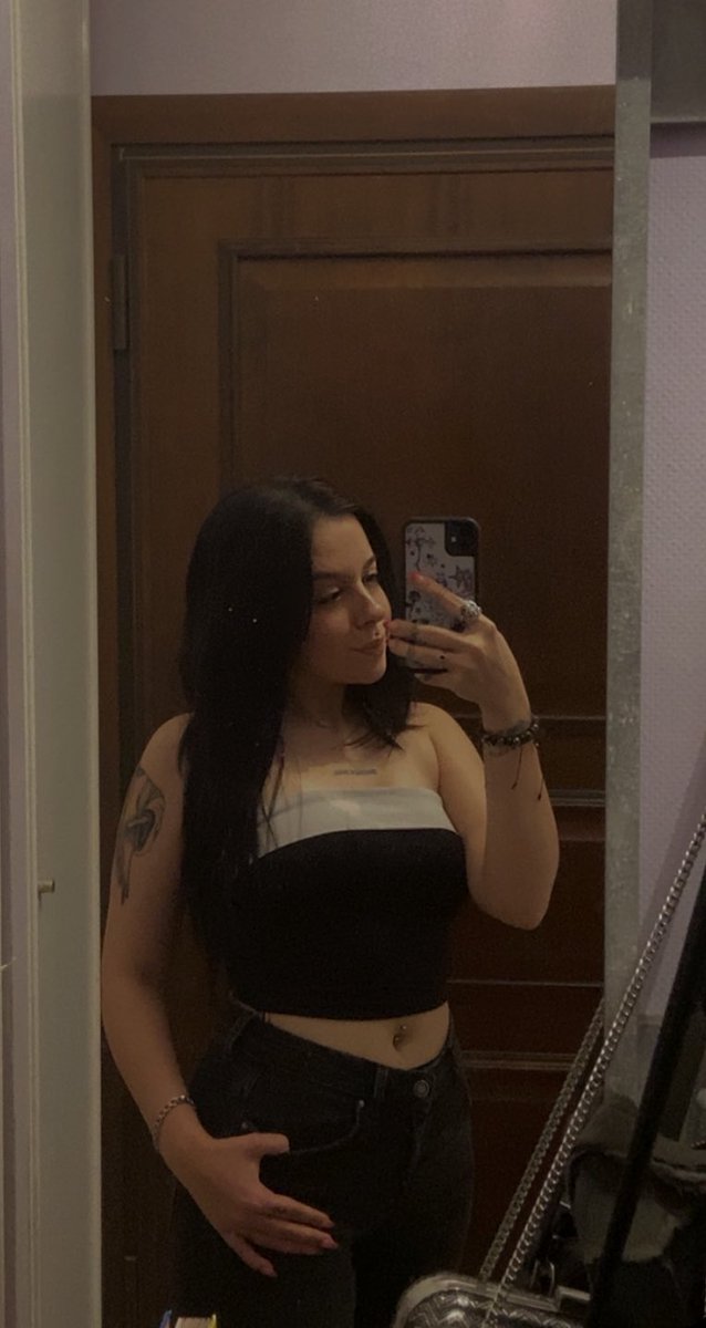 𝐴𝑛𝑎𝑠𝑡𝑒𝑠𝑖𝑎 🥀 tweet media