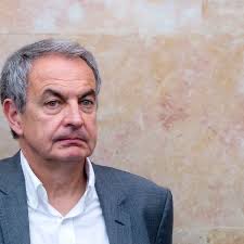 Y recordad que la semilla de la división entre españoles la introdujo este hombre.  No lo olvidéis nunca.