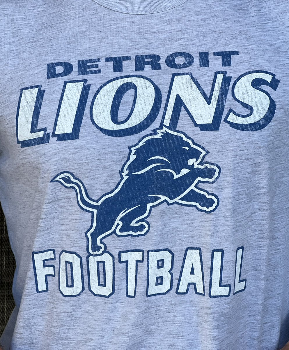 _MichaelMurray_'s tweet photo. Sundays are my new favorite day of the week… Fear the Roar! 🦁 https://t.co/SrkYkjDx4J