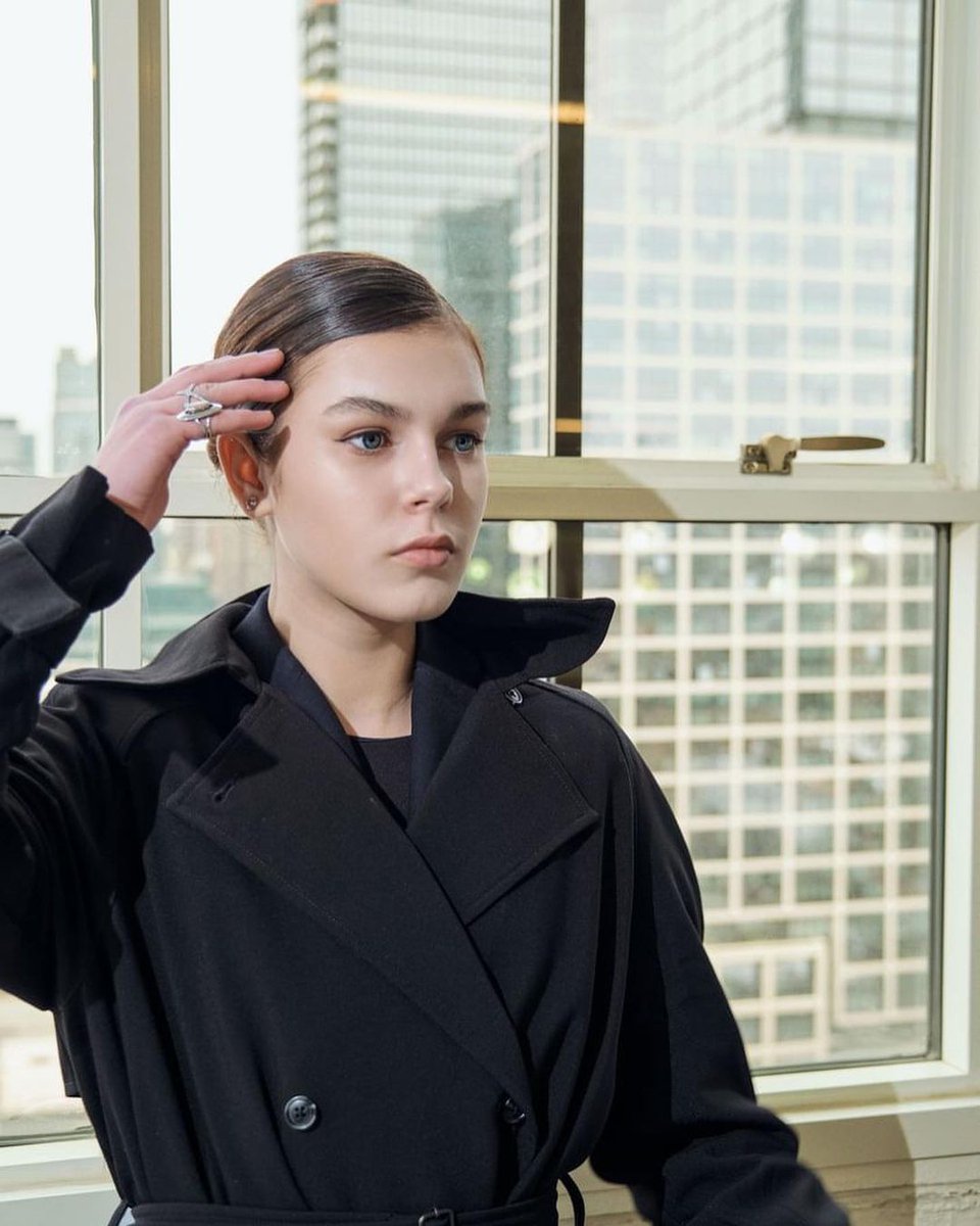 The evening is a time to forget the worries of the day and embrace the peace of the night.
Good evening!  X mates
Hope you had a good day!
❤️🥰