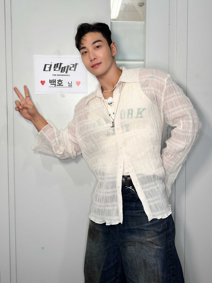 this_is_baekho_'s tweet image. [#B_hind]
2024.11.03
#더딴따라
  
#백호 #강동호 #BAEKHO #KANGDONGHO