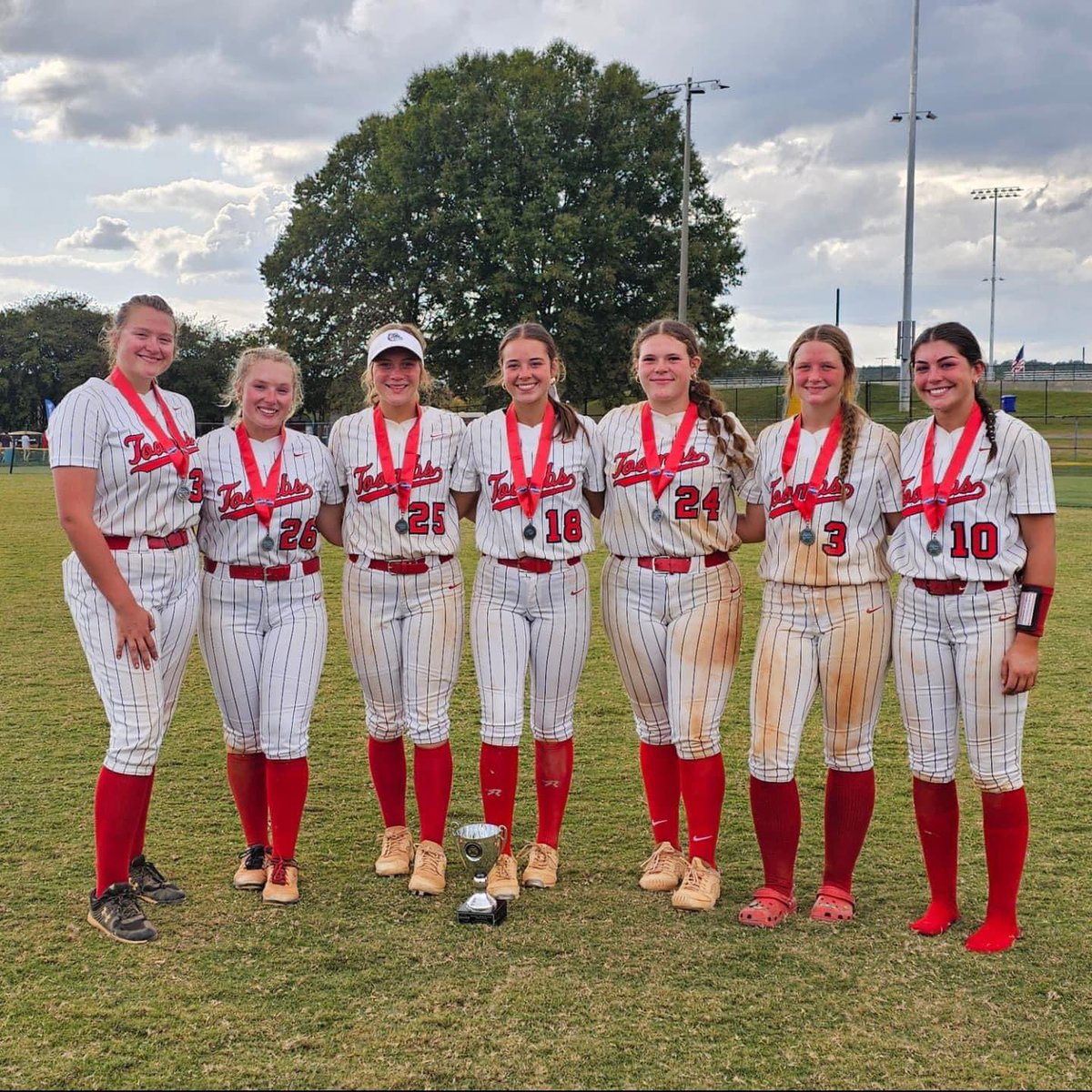 toombssoftball tweet media