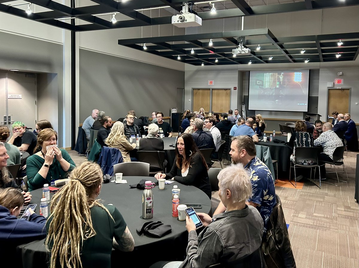 RobFlackEML's tweet photo. A pleasure to speak @ the Northern Development networking breakfast at the @THERAWF #RAWF102.

There is huge potential for agriculture in #NorthernOntario, with millions of acres of fertile land waiting to be tapped.

When the #North prospers, #Ontario prospers.

#OntAg #ONpoli https://t.co/c2b4HvCs8A