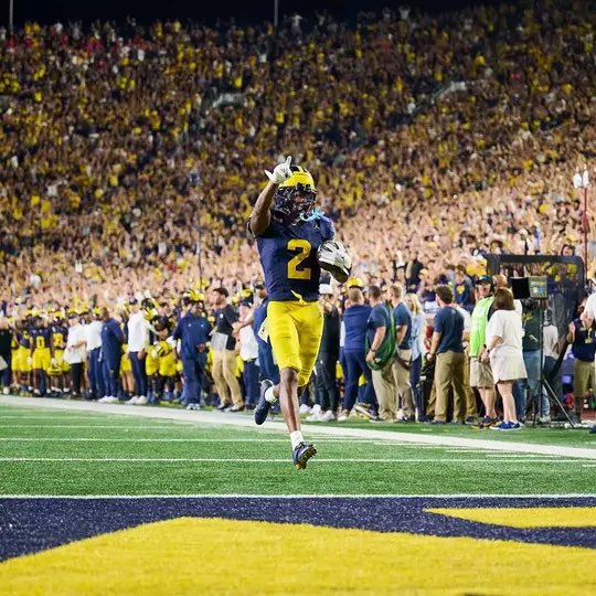 EJ Hartwell (@ejhartwell1) on Twitter photo #Agtg ✝️Blessed to receive an (O)ffer from <a href="/UMichFootball/">Michigan Football</a>🔵🌕!! <a href="/NEGARecruits/">Northeast Georgia Recruits</a> <a href="/LambertFtBall/">Lambert Football</a> <a href="/RecruitLambert/">Lambert Prospects</a> <a href="/mtbeach29/">Marc Beach</a> <a href="/TouchdownHaynes/">Tony Haynes</a> <a href="/coachkeels4/">Coach Keels</a> <a href="/RecruitGeorgia/">Recruit Georgia</a> <a href="/RecruitLambert/">Lambert Prospects</a> <a href="/ForsythSports/">FCN Sports</a> @On3Recruits <a href="/TEwracademy/">Terrence Edwards</a> <a href="/BriceBonner/">Brice Bonner</a> #goblue #Agtg ✝️Blessed to receive an (O)ffer from <a href="/UMichFootball/">Michigan Football</a>🔵🌕!! <a href="/NEGARecruits/">Northeast Georgia Recruits</a> <a href="/LambertFtBall/">Lambert Football</a> <a href="/RecruitLambert/">Lambert Prospects</a> <a href="/mtbeach29/">Marc Beach</a> <a href="/TouchdownHaynes/">Tony Haynes</a> <a href="/coachkeels4/">Coach Keels</a> <a href="/RecruitGeorgia/">Recruit Georgia</a> <a href="/RecruitLambert/">Lambert Prospects</a> <a href="/ForsythSports/">FCN Sports</a> @On3Recruits <a href="/TEwracademy/">Terrence Edwards</a> <a href="/BriceBonner/">Brice Bonner</a> #goblue