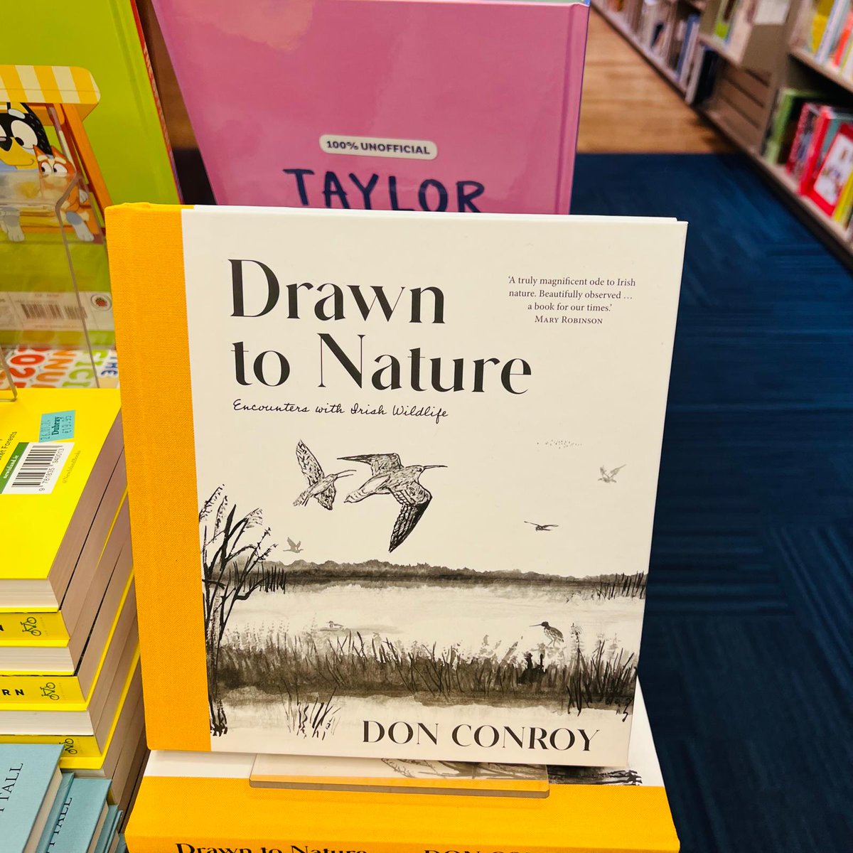 Dubray (@dubraybooks) on Twitter photo Ireland’s beloved artist <a href="/donconroy/">Don Conroy</a> leads readers through woodlands and waterways with exquisite illustrations and insightful words.
dubraybooks.ie/product/drawn-… Ireland’s beloved artist <a href="/donconroy/">Don Conroy</a> leads readers through woodlands and waterways with exquisite illustrations and insightful words.
dubraybooks.ie/product/drawn-…