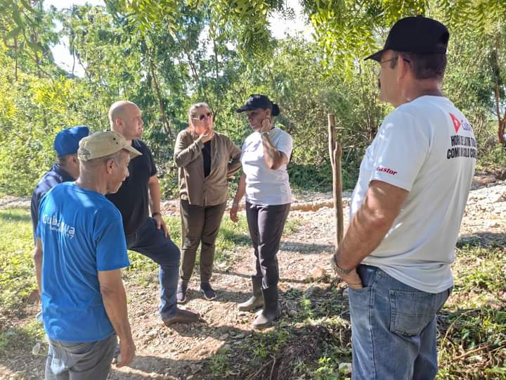 MitransCuba's tweet image. &quot;No importa que los obstáculos sean grandes, no importa que las dificultades sean grandes: ¡La unión y la estrategia común es la condición esencial y el único camino de la victoria!&quot; #FidelPorSiempre 
#FuerzaGuantánamo 
#UnidosXCuba