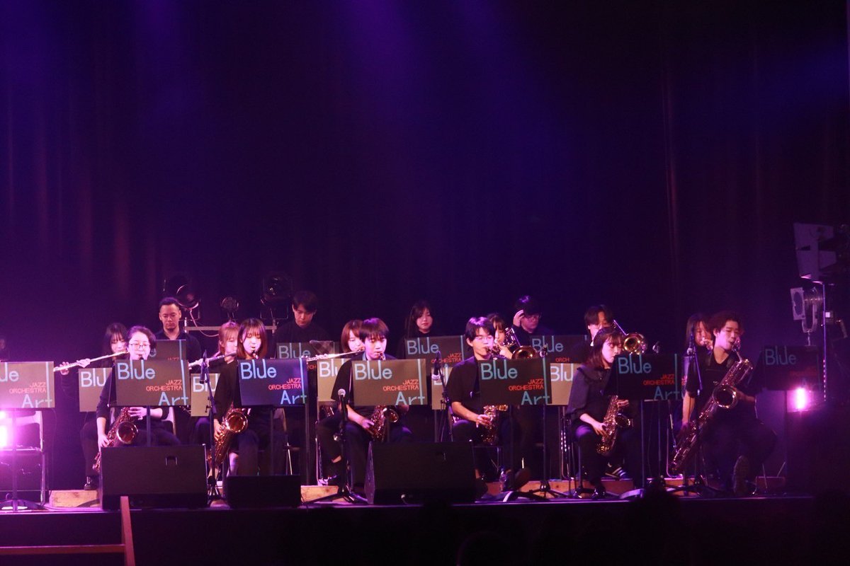 blueart_nuart's tweet photo. こんばんは🎶
日芸祭公演、無事終演いたしました！
お越しいただいた皆様、誠にありがとうございました✨ https://t.co/PgWlhJG3z4