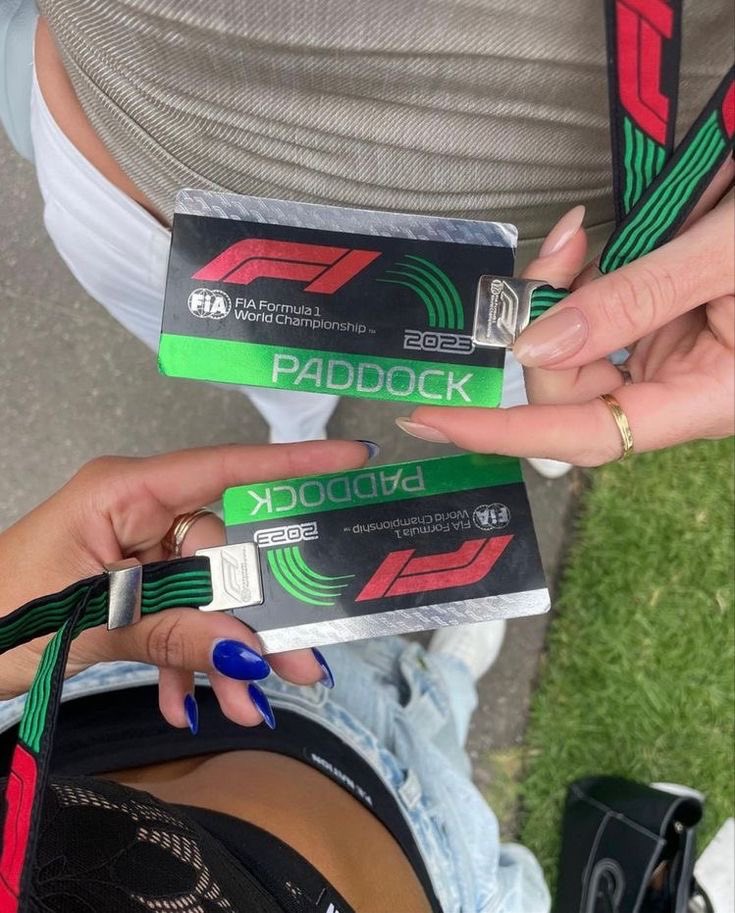 imelisoph's tweet image. it’s race day! 🤍❤️