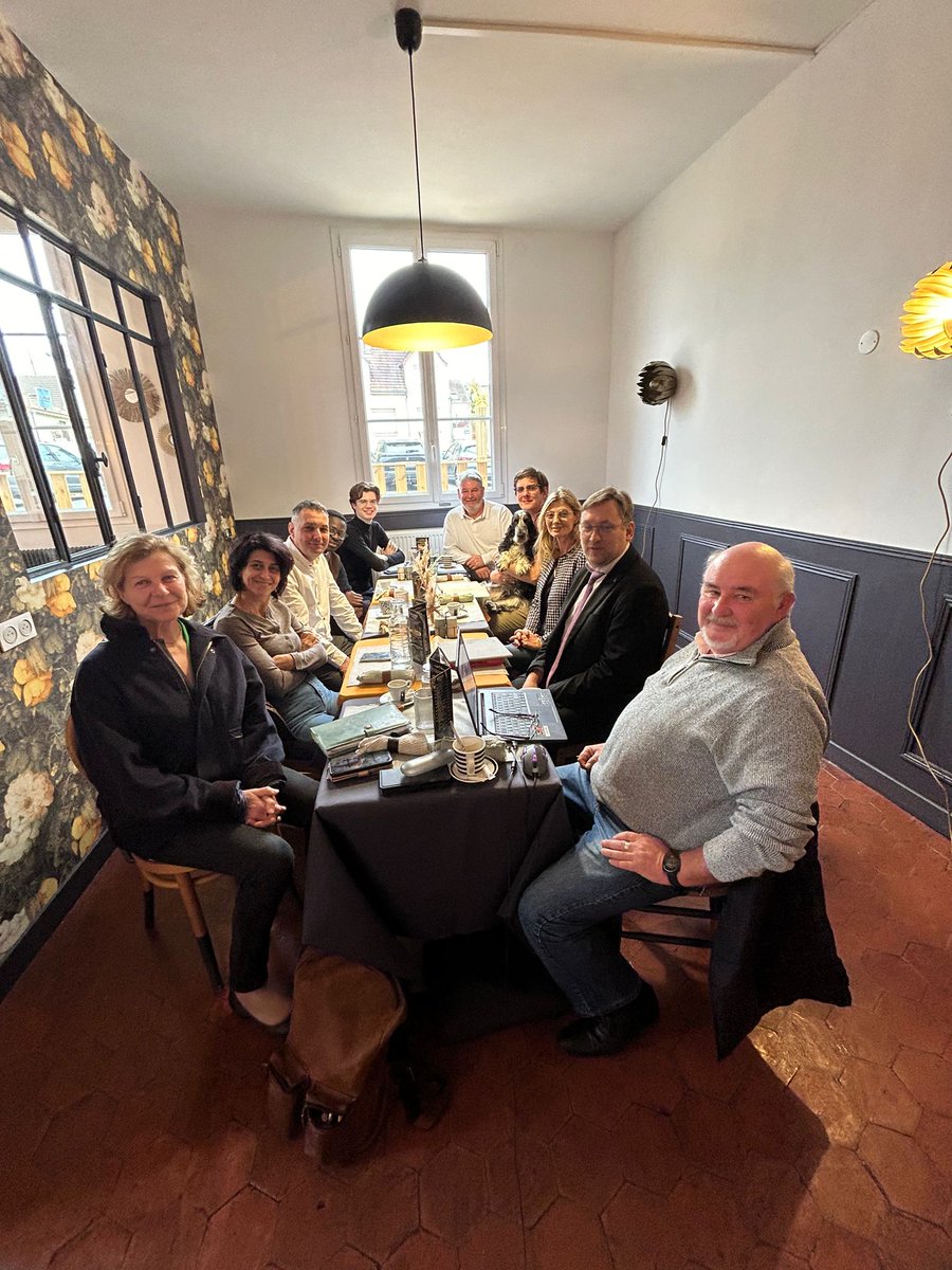 Ophélie Van Elsuwe tweet media