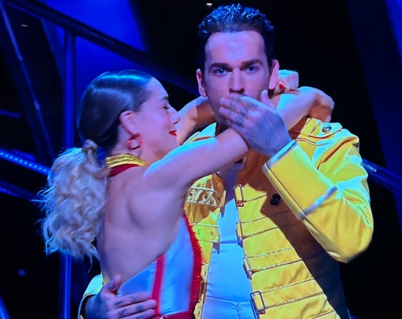 DT_VIPsuppawt's tweet photo. “Thank you everyone, I’m so happy to be here”: a relieved Pete Wicks @P_Wicks01 is through to the next week of #strictlycomedancing 👏 👏  Thank you to everyone for voting for our @DogsTrust ambassador and @DT_Essex  #rescuedog adopter 🐶 💛 https://t.co/td80RJPx1D