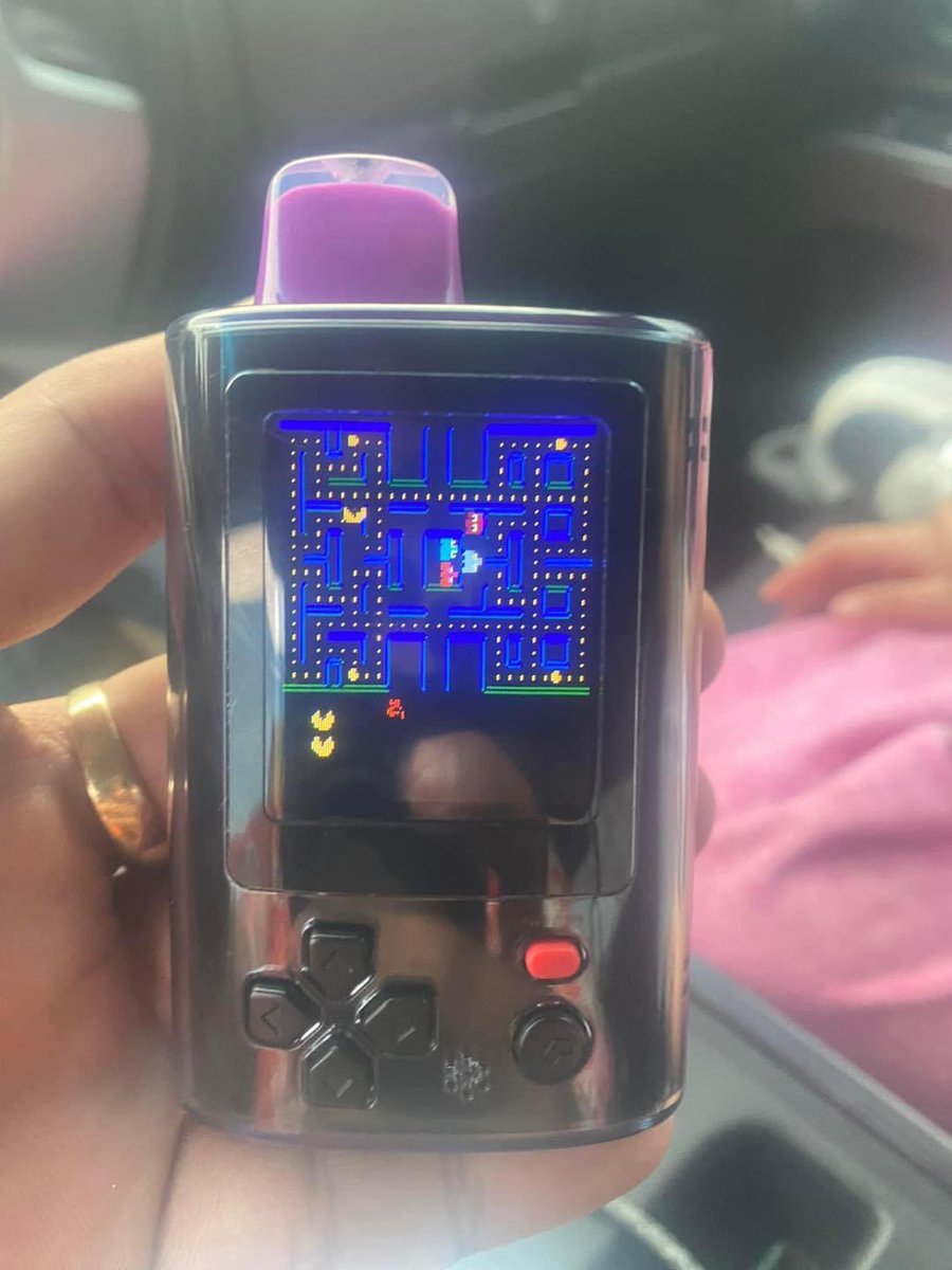 Whotfismick's tweet photo. pac man on a vape is insane 😭😭 https://t.co/hb7UevsJtv