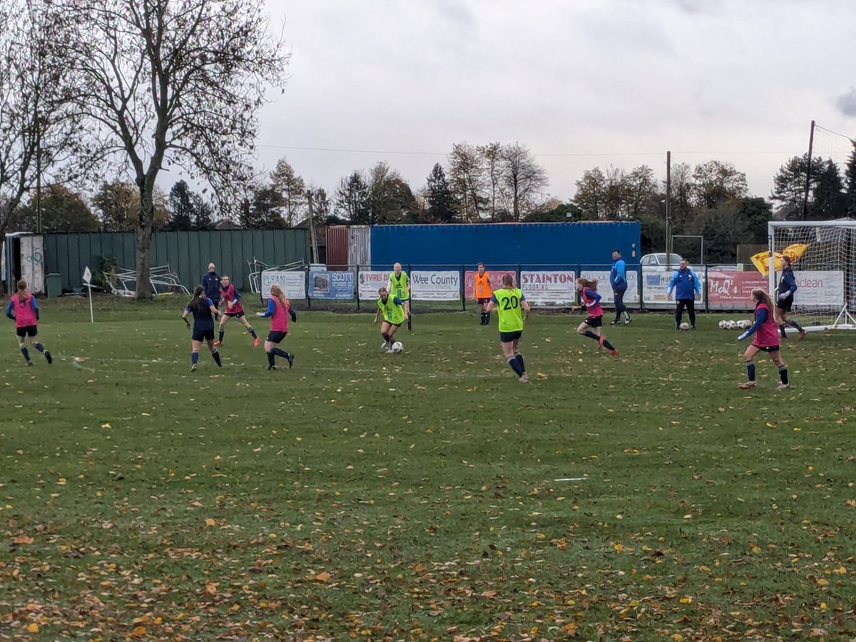 Milton_AFC's tweet photo. This weekend, both Sat & Sun, we had the privilege of hosting the @ScottishFA International Girls squad (u16) before setting off to Dublin tonight for a week of international matches. Best wishes for your upcoming matches ⚽️🔵⚪️🏴#SNWT @ScotFACentral
https://t.co/vhX4LUPLCM https://t.co/oxwLmUi7h6