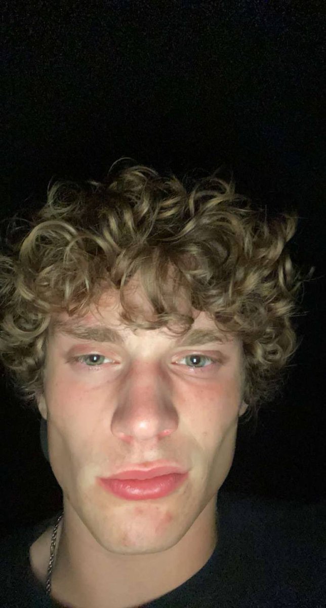 Cook_ie33e's tweet photo. Curly headed cutie. Link in bio for more
#straightbait #addchat #hung #addchatbait #gayporn #cum #abs #8inchdick #straightbaited #nsfw #porn https://t.co/9u9HFAsH0x