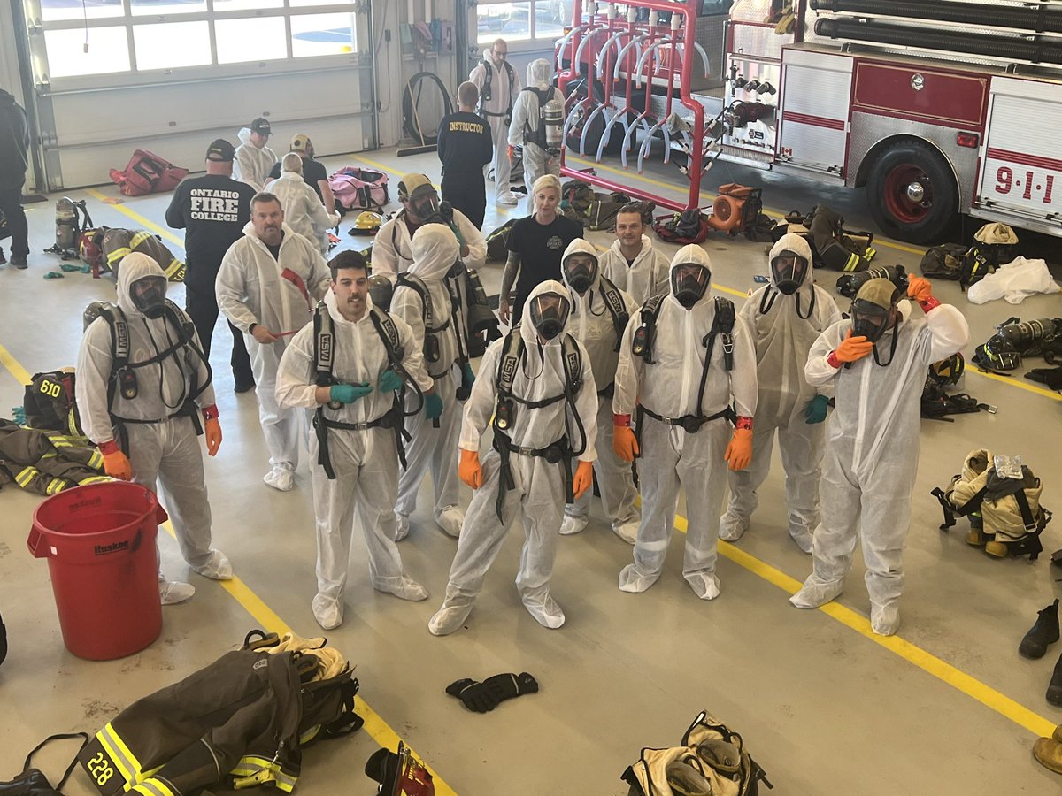 fire_pec's tweet image. Day 2 of the Prince Edward County NFPA 470 Hazmat Course. Students are practicing donning and doffing level B protection. @ONFireMarshal @ONFireChiefs @Shire_Hall @TweedOntario