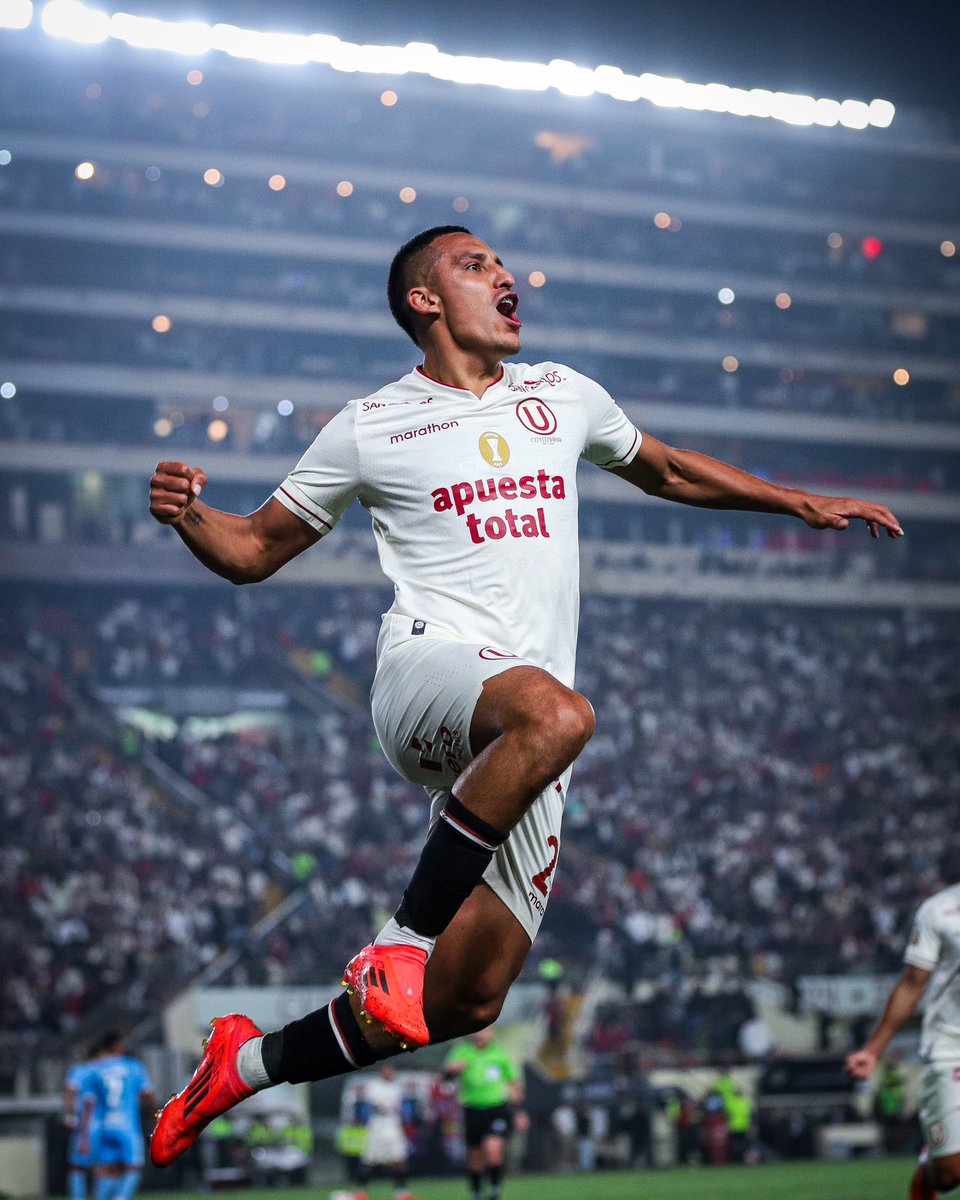 🚨Si Alex Valera hoy PARTICIPA en un gol de Universitario (asistencia/gol) SORTEO una CASACA del Centenario para la gente crema.

Solo tienen que darle RT y seguirme. Hoy vamos juntos por el campeonato.
