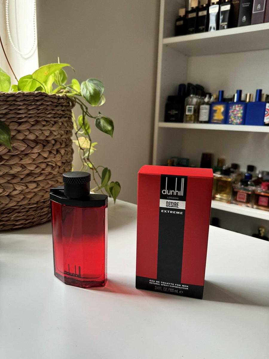 qwertyui03's tweet photo. #رابطة_عشاق_العطور 
@candynichesa1 
🔺بعض الناس يبي عطر يومي بفصل الشتاء
يعني ماوده شي ثقيل مرة‼️
وبنفس الوقت يناسب الاستخدام اليومي وبأي وقت صباح ومساء ودوام وكل شي 👋
والسعر مناسب جدآ 😍

🔺تفضل عزيزي ؛
عطر دانهيل ديزاير اكستريم
🟢 العطر مقطوع من اغلب المتاجر
وتراه مختلف عن الاصدار العادي القديم

👈 اقتتاحية حمضية زعفرانية مع قلب عشبي من اشجار السرو والميرامية وقاعدة خضراء من الباتشولي والفتيفير ولمحة جلود خفيفة وموجود العنبر بس صراحة مالاحظته

🔺ثبات العطر ممتاز يعطيك 12 ساعة وفوحان ساعة ونصف تقريبآ 

🟣 السعر بسيط 171 ريال حجم 100 مل
🟢 كود خصم MY10

رابط شراء

https://t.co/wwjXjyQRk1