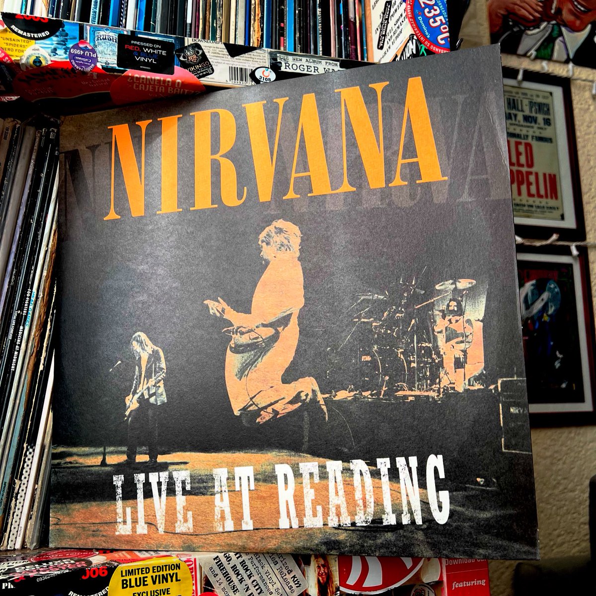 ZTNK71's tweet photo. NIRVANA
Live At Reading
Nov.2009
@Nirvana
#nirvana #liveatreading https://t.co/KqkCc88qEO