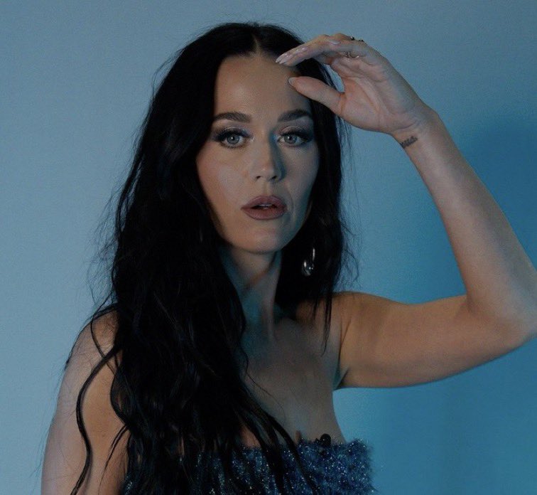 BREAKING: Katy Perry’s bringing her star power to Kamala Harris’s Pittsburgh rally tomorrow.

Kamala Harris’s Pittsburgh rally just got a serious upgrade. 

Originally set for Point State Park, the campaign moved the venue due to safety concerns, but they’re not holding back on