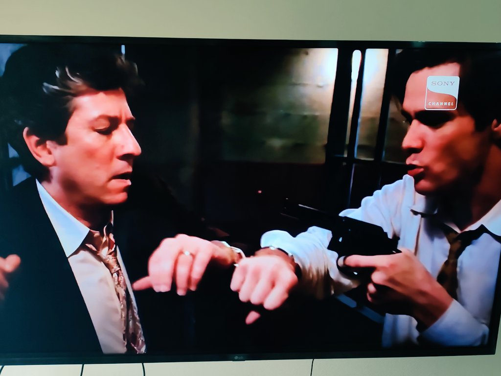 Monsalve arrestado por Jim Carrey  #MonsalveViolador #c13 #mega #Biobio