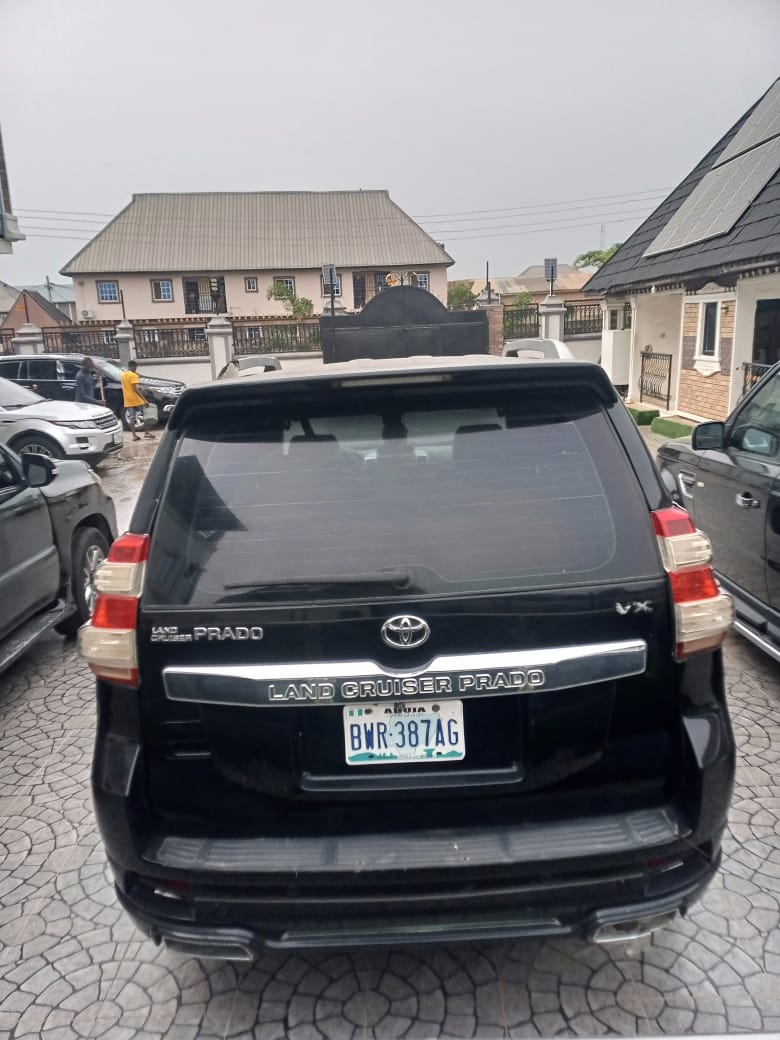Emsotec_Autoz's tweet photo. Landcruiser Prado Model 2006 upgraded to 2022.

✅ Price 👉 12.5m
✅ Location 👉 Ikotun, Lagos 
✅ Contact 👉 08063178870 

| Davido | pentagon | Valencia Yorubas | Pinovibes | #verydarkman | Bobrisky | Treason | Peter Obi | Tinubu | Tiwa | Arewa | Buhari | Lookman | https://t.co/3AXtWF618I